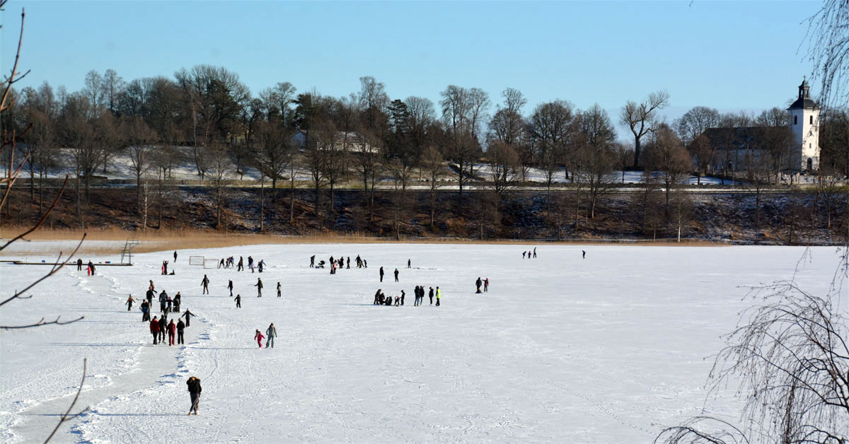 Skridskoåkare på Lilla Le