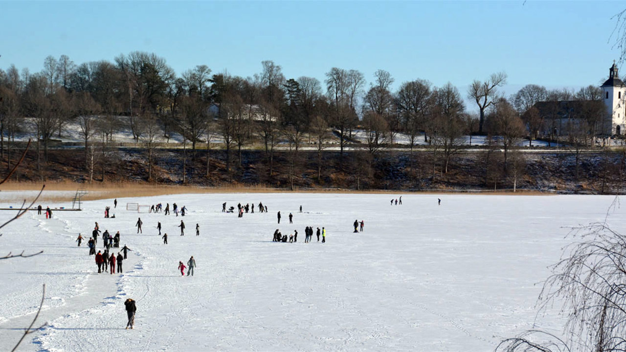 Skridskoåkare på Lilla Le